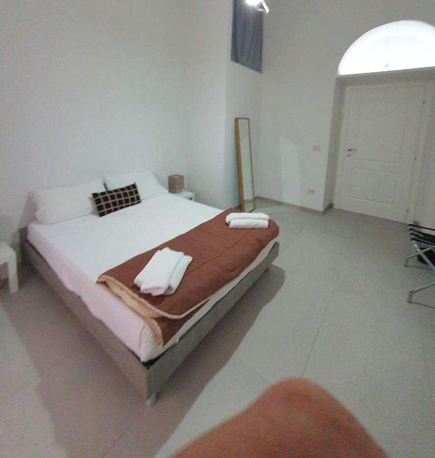 Appartamento City Center Napels Buitenkant foto