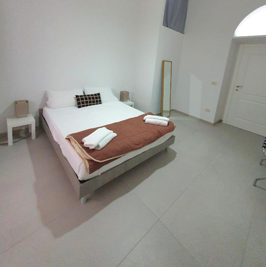 Appartamento City Center Napels Buitenkant foto