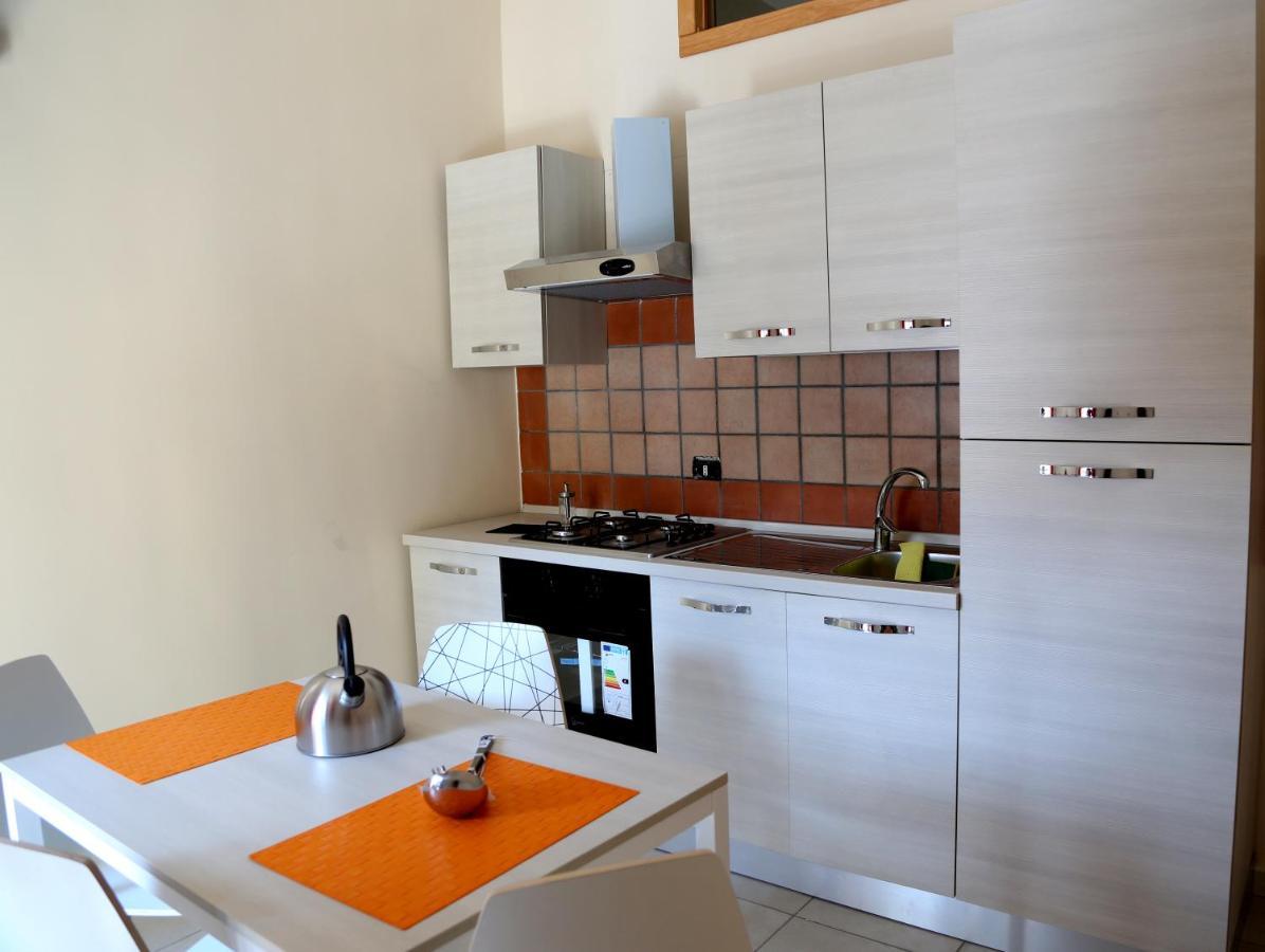 Appartamento City Center Napels Buitenkant foto