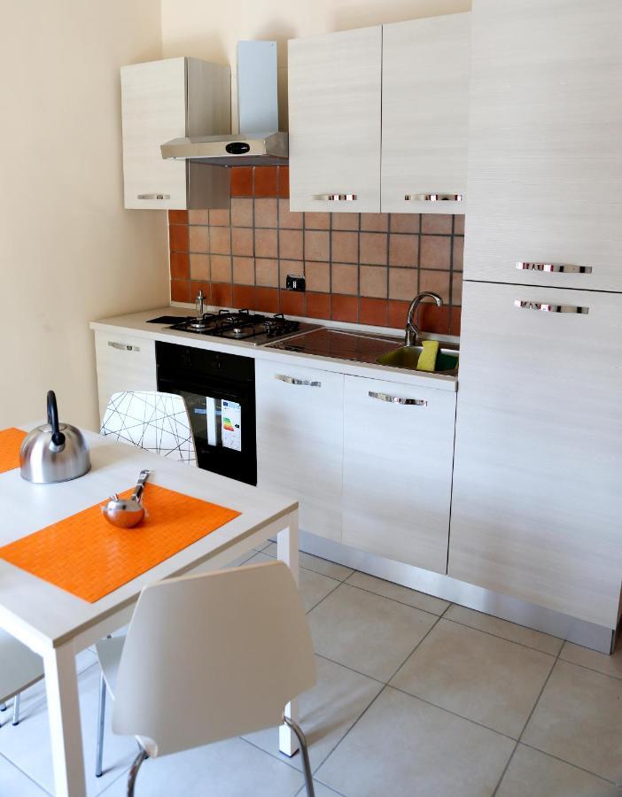 Appartamento City Center Napels Buitenkant foto