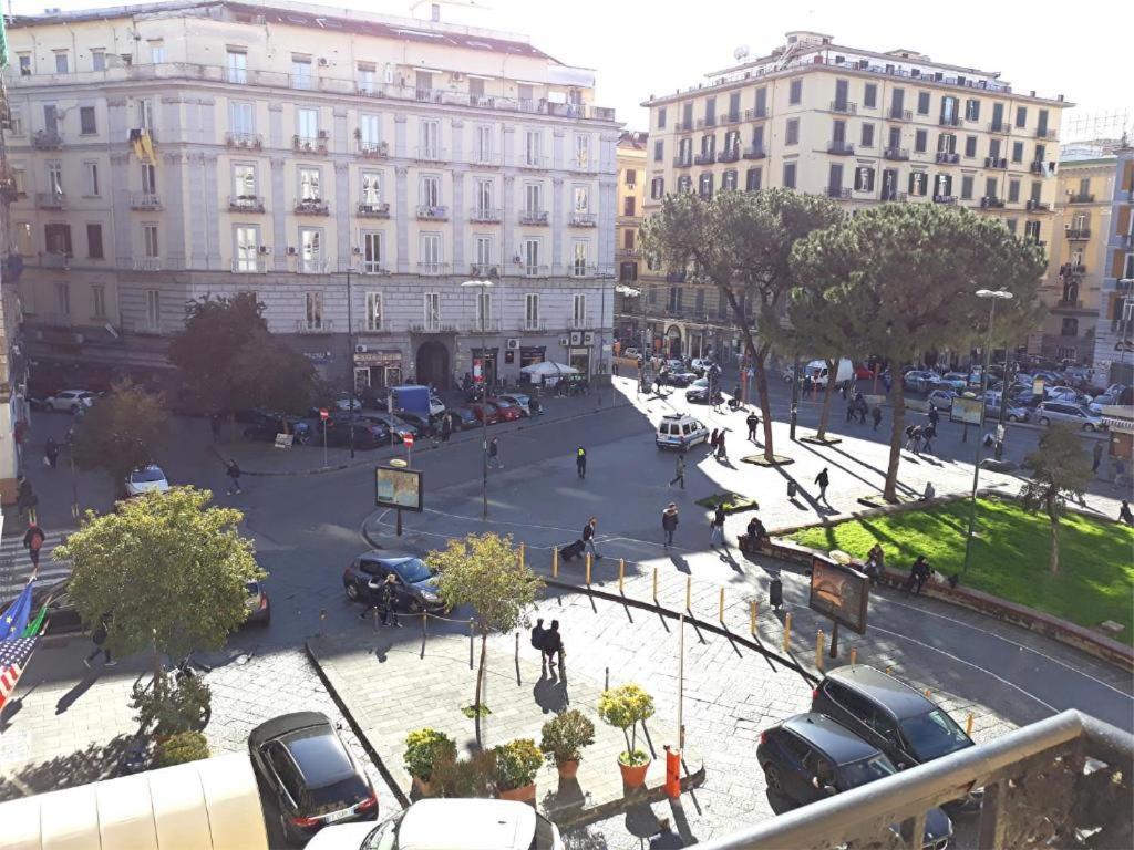 Appartamento City Center Napels Buitenkant foto