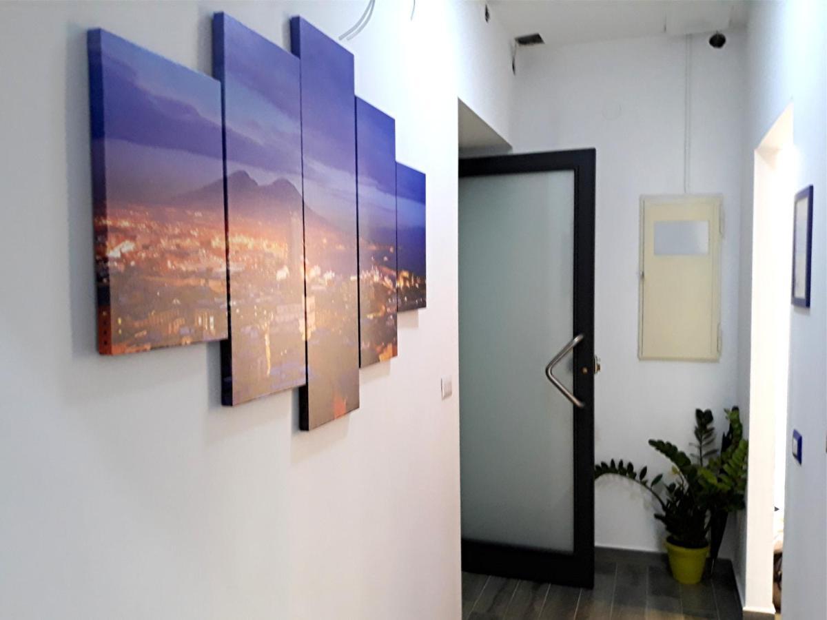 Appartamento City Center Napels Buitenkant foto