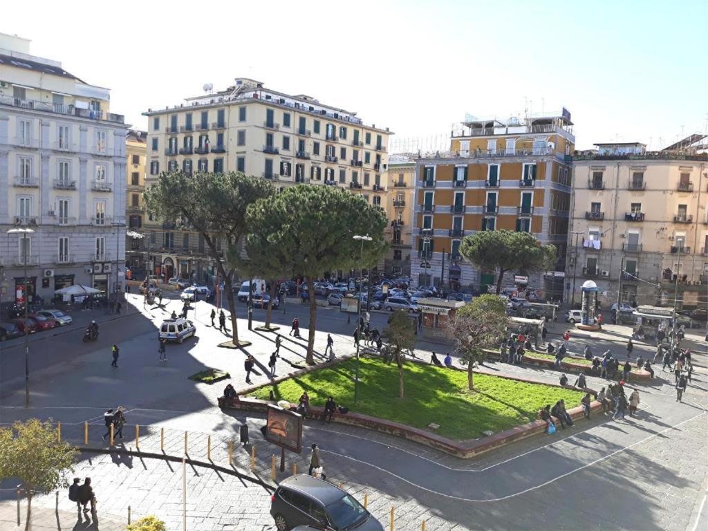 Appartamento City Center Napels Buitenkant foto